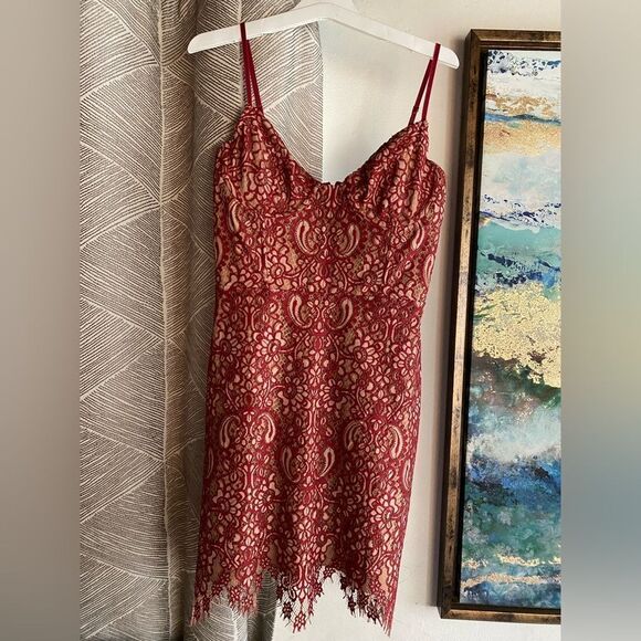 For Love And Lemons Vika Mini Dress Size M Lace Red rods on top - Picture 6 of 17